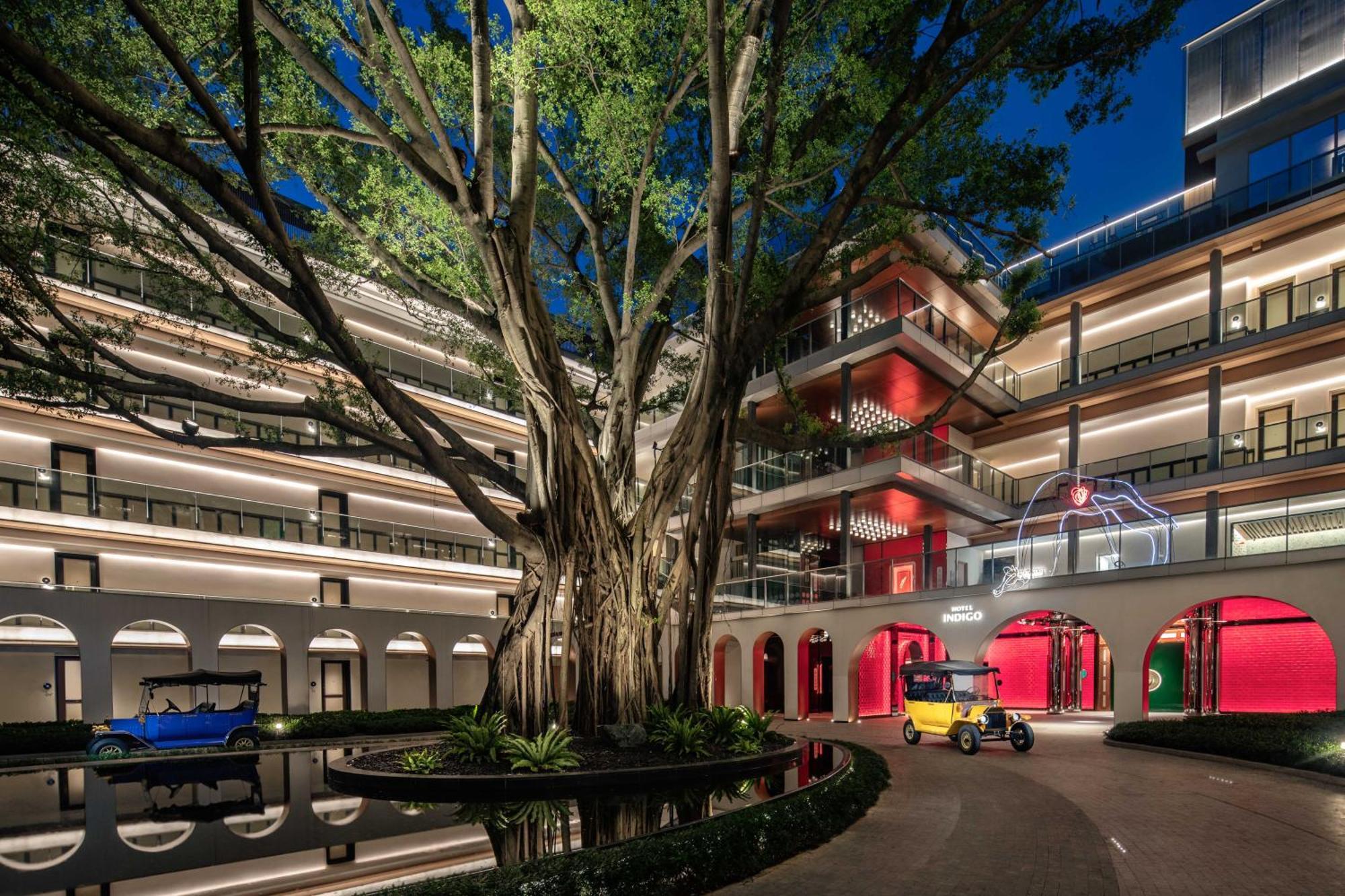 Hotel Indigo Guangzhou Haixinsha By Ihg - Free Shuttle Bus To Canton Fair Complex During Canton Fair Period Экстерьер фото
